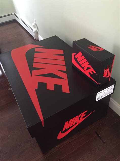 do fake shoes come with the real box|sneaker box false.